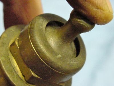 Unusual buckeye hit miss gas steam 6NGINE rod oiler