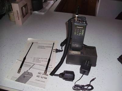 Icom u-16 U16 uhf keypad programmable walkie-talkie