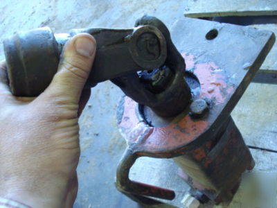 Ditch witch hydraulic horizontal boring attachment