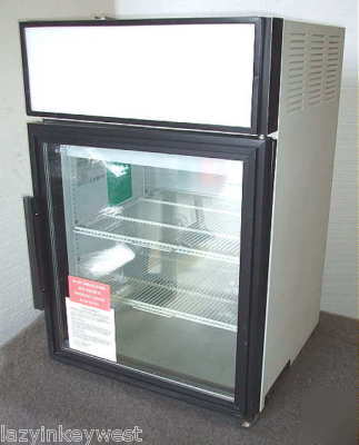 True gdm-5 countertop refrigerator