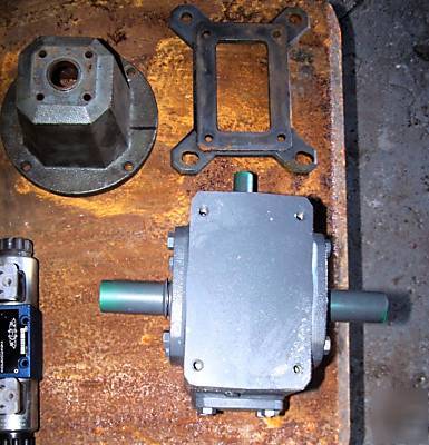 New sterling electric 10:1 worm speed reducer 2206BR ( )