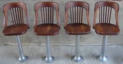 #12 vtg.oak, metal industrial drafting stool w/footrest