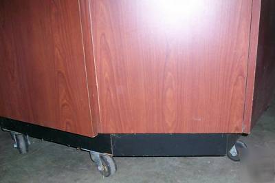 Condiment stand counter station coffee beverage cabinet