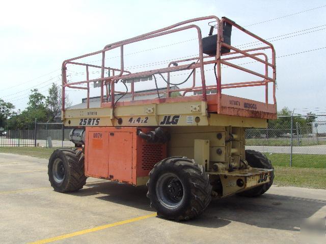 Jlg 25 4WD scissor lift man lift aerial platform genie
