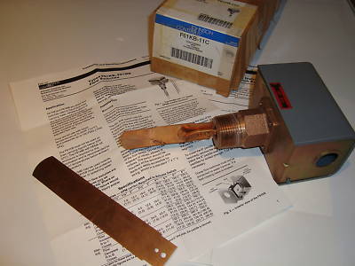 Johnson controls F61KB-11C penn flow switch