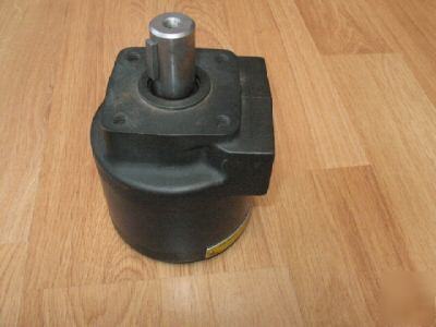 Parker hannifin nichols lsht hydraulic torque motor
