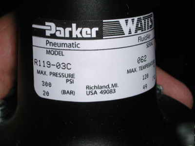 Watts R119-03C regulator 3/8