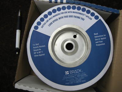  brady roll mounted white floor marking dots(1000 roll)