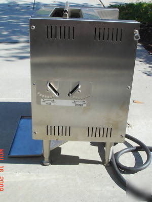 Marshall air autotoast conveyor toaster