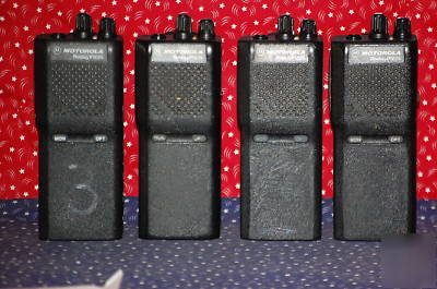 Motorola P1225 p-1225 vhf 16 chl radio w/ ant batt chgr