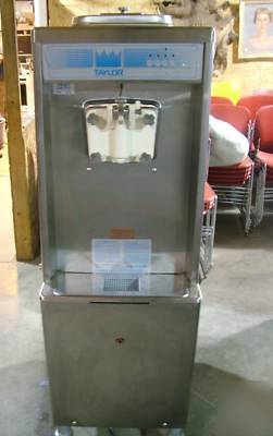 Taylor ice cream machine model 751-27