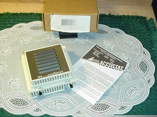 New accustat lms-AH22 heat-cool thermostat in box 