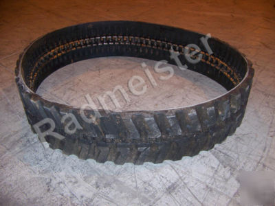 A set of 2 rubber tracks for takeuchi, hitachi, kobelco