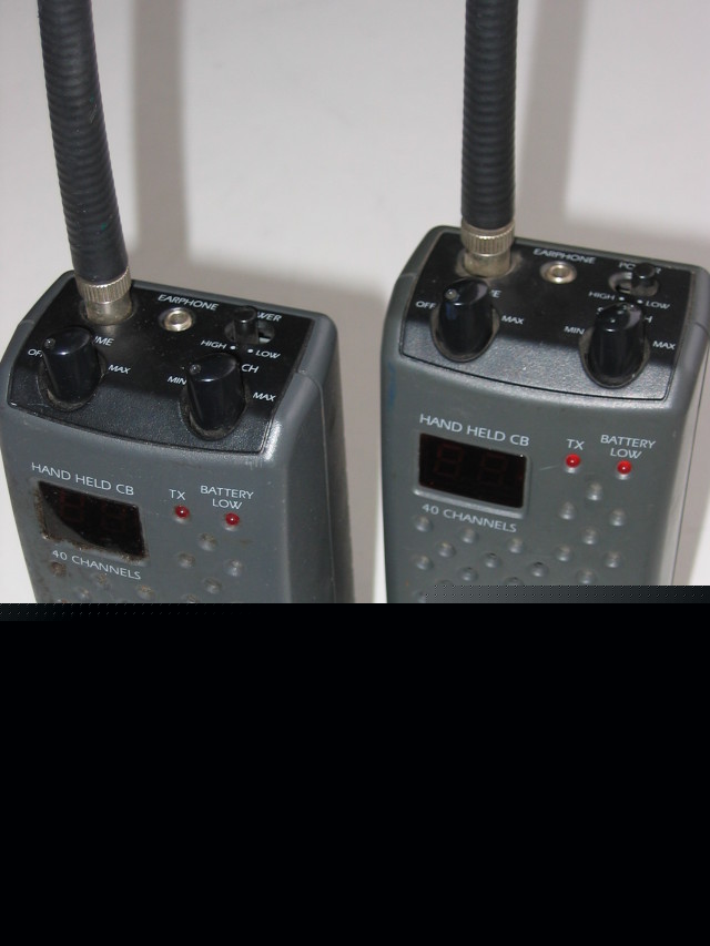 Cb radio, ge hand held -walkie talkie (2) lot -powerful
