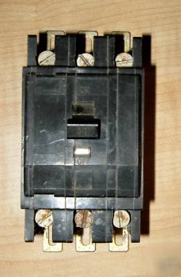 Square d qou 3 pole 30A 30 amp breaker QOU330