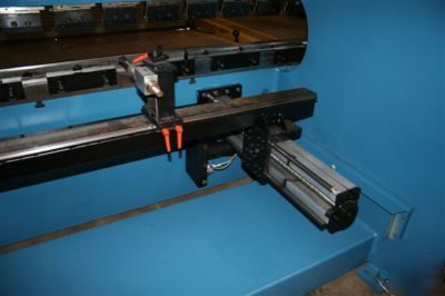 Atlantic 135 ton cnc press brake with amada toolholders