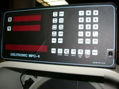Deltronic comparator, model DH14-MPC4 w/ factory base