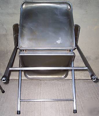 4 pc. vtg.russel wright industrial metal folding chairs