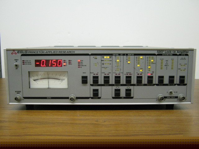 Eg&g princeton applied research 5207 /93 lock-in amp