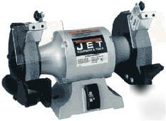 Jet 8