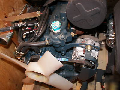 New old stock kubota complete DF1005 multi-fuel engine