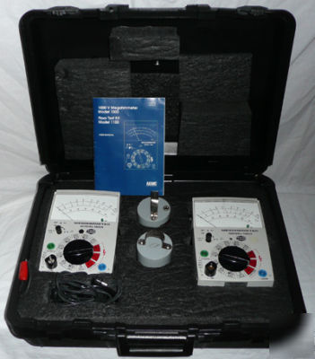 Set of 2 x aemc 1000 v megohmmeters & accessories