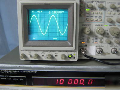 Hewlett packard hp 3325A function generator opt 2/cal 