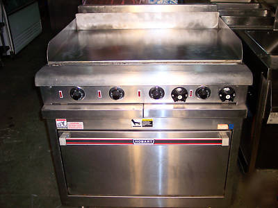 Hobart electric range and griddle, 230 volts, clean 