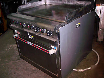 Hobart electric range and griddle, 230 volts, clean 
