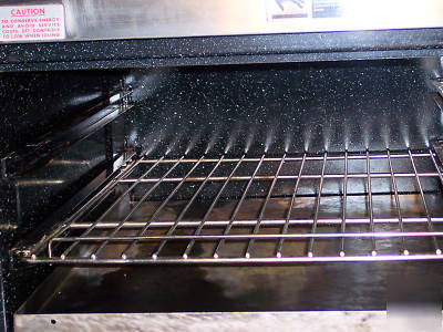 Hobart electric range and griddle, 230 volts, clean 