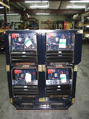 Used red-d-arc E300 3+2 cc/cv welder 4-pack 460/575VOLT