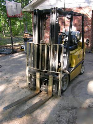 2002 yale gl 050 lpg forklift, 5000 lbs. 16' reach