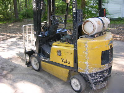 2002 yale gl 050 lpg forklift, 5000 lbs. 16' reach