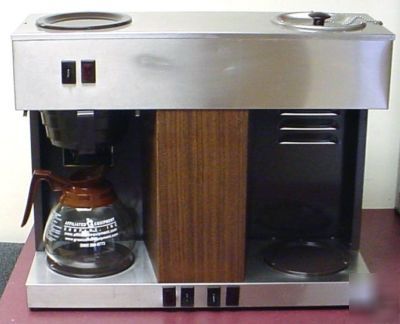 Bunn vps pourover commercial coffee brewer woodgrain