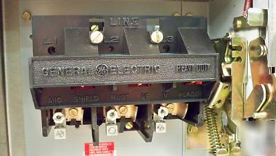 Ge stainless 30 amp disconnect safety switch THN3361SS
