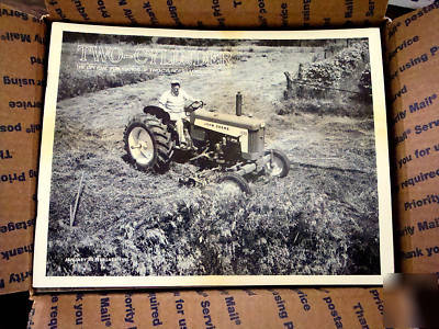 John deere two-cylinder magazine <<box lot>> 34 issues