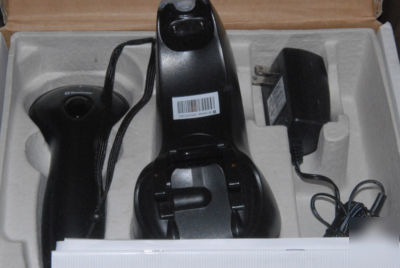 New metrologic MS9535 voyager bt handheld laser scanner 