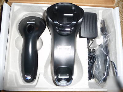 New metrologic MS9535 voyager bt handheld laser scanner 
