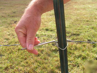 T post fence clip tool