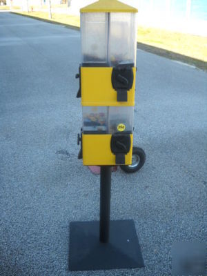 Used u turn terminator bulk candy machine..no 