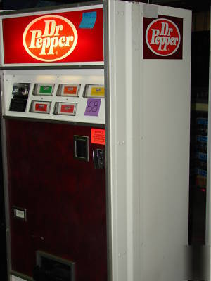 Dr. pepper DN260 dixie narco / antique soda machine 
