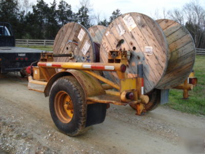 Eaton utility reel trailer, holds 2 reels, great shape 