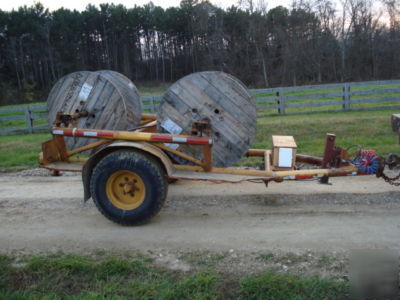 Eaton utility reel trailer, holds 2 reels, great shape 