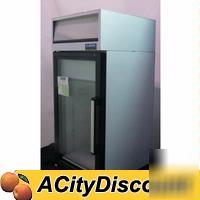 Ojeda CT40 commercial merchandising glass door cooler