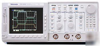 Tektronix TDS684C digital oscilloscope - calibrated