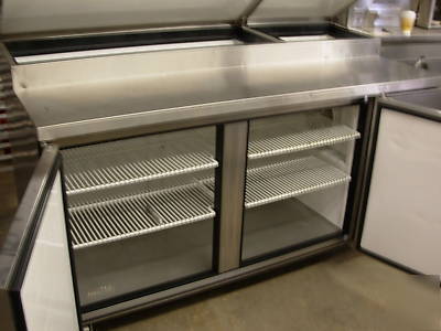 True refrigerated food prep table pizza tpp-67 