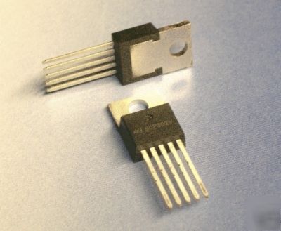 UC285 ldo regulator 5A adjustable 1.2-6V TO220 (X4)