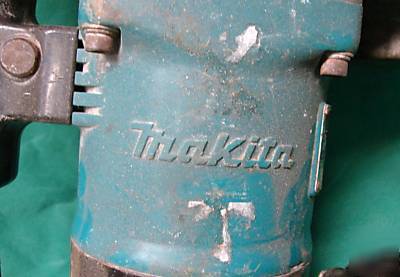 Makita HR5000 11 amp 2-inch rotary hammer spline