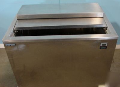 Silver king stainless steel slide top freezer, 34
