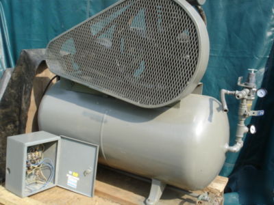 Devilbiss air compressor,commercial 60 gal.3 ph, 220V ,